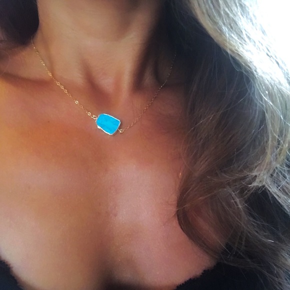 ✨Small Turquoise Choker Necklace - Picture 4 of 7